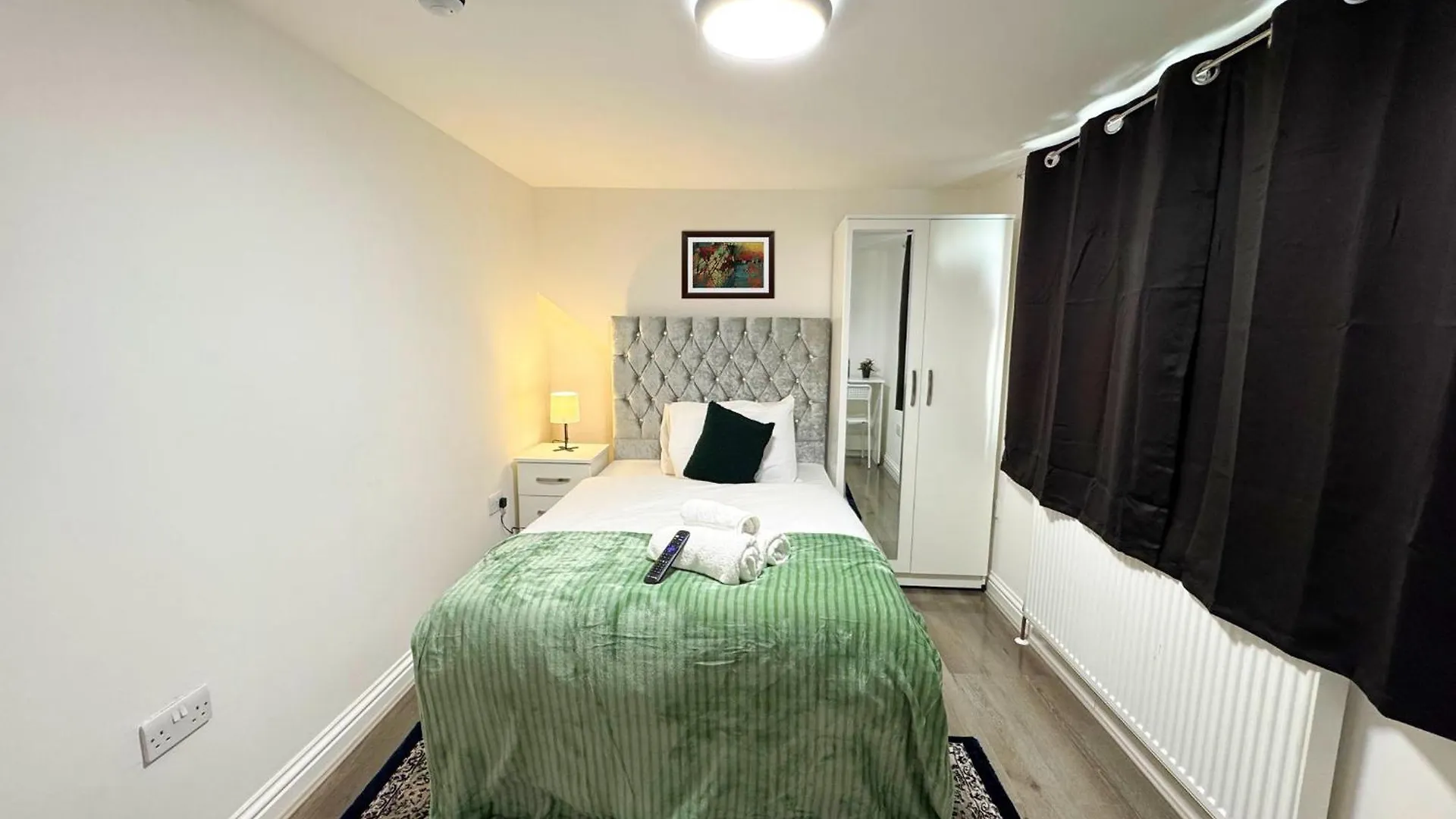 Heathrow Lodge Bnb Harmondsworth